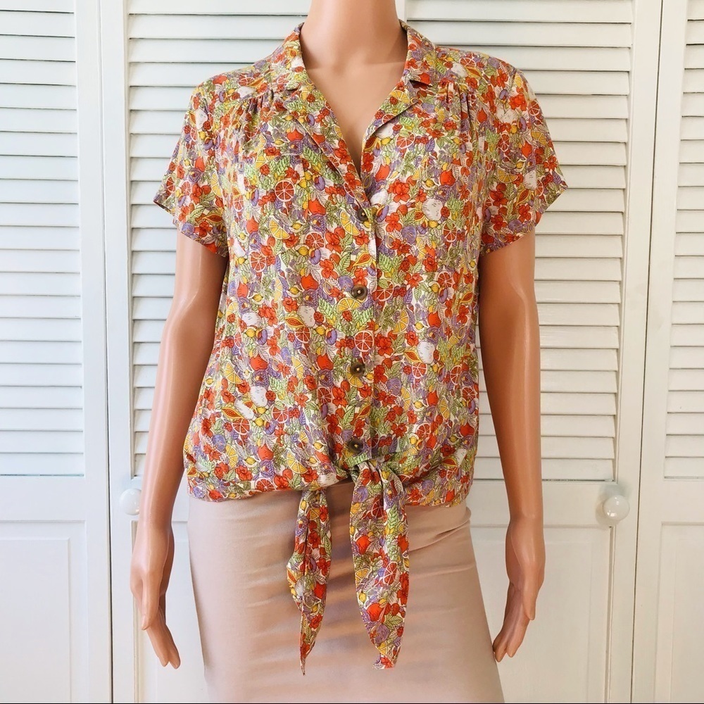 Price Is Firm Maeve Multicolor Button Down Tie Front Top Size 10